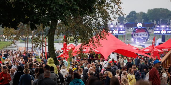 Кіламетровы фудкорт, больш за 60 000 гледачоў і зоркавы лайн-ап: чым запомніўся LIDBEER 2025