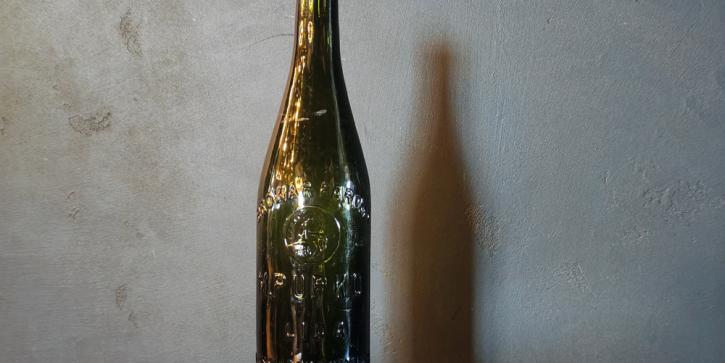 Lida Brewery Museum boasts a new rare exhibit – a glass bottle manufactured about a hundred years ago