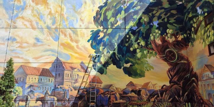 Artists Decorate the Wall of the Lida Brewery with Historical Graffiti